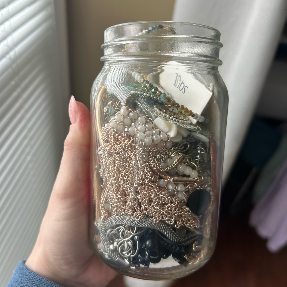 Mystery Jewelry Jar - Picture 4 of 6